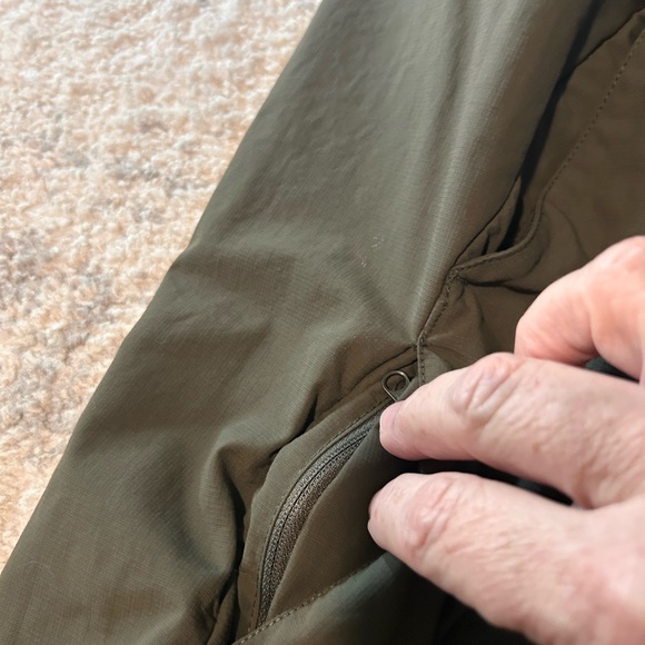 North face XXL Quick Dry Hiking pants, removable legs turn into shorts - Picture 7 of 14